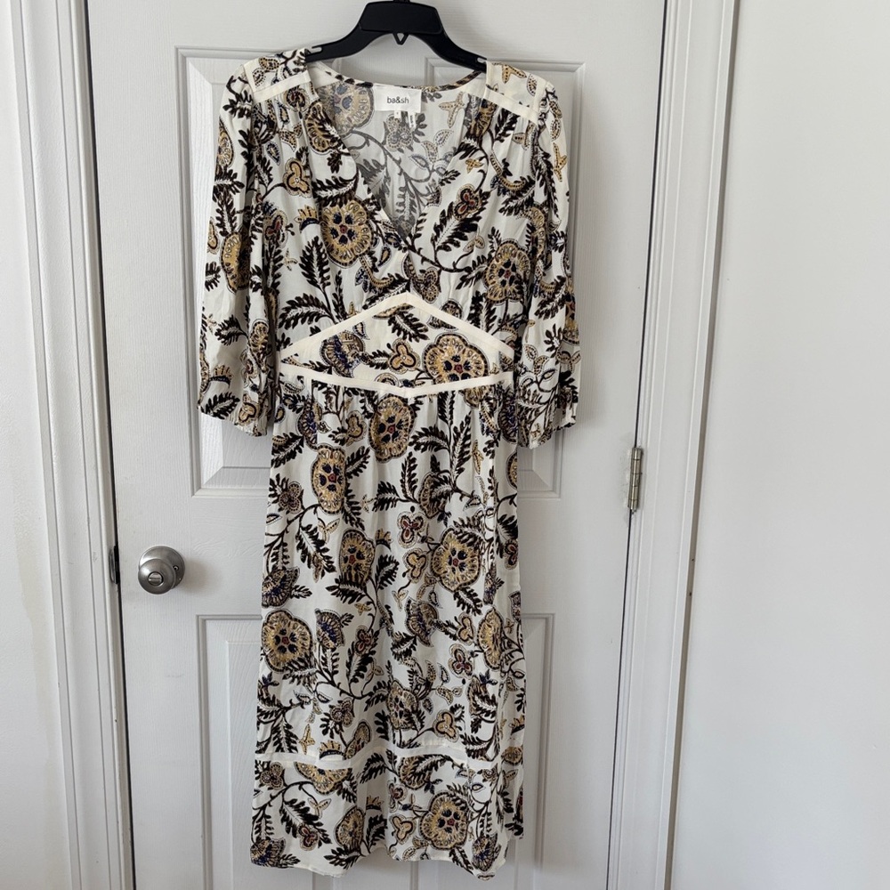 Ba&sh Cream and Black Floral three fourth sleeve dress